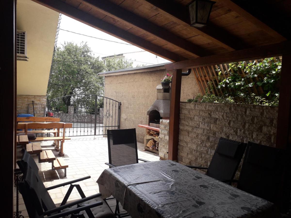 Apartmani Tomljenovic Senj  Esterno foto
