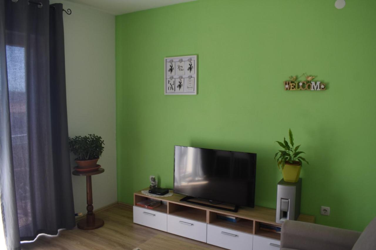 Apartmani Tomljenovic Senj  Esterno foto