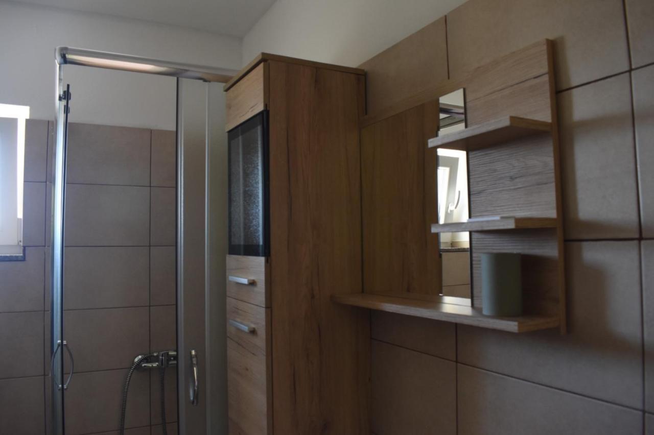 Apartmani Tomljenovic Senj  Esterno foto