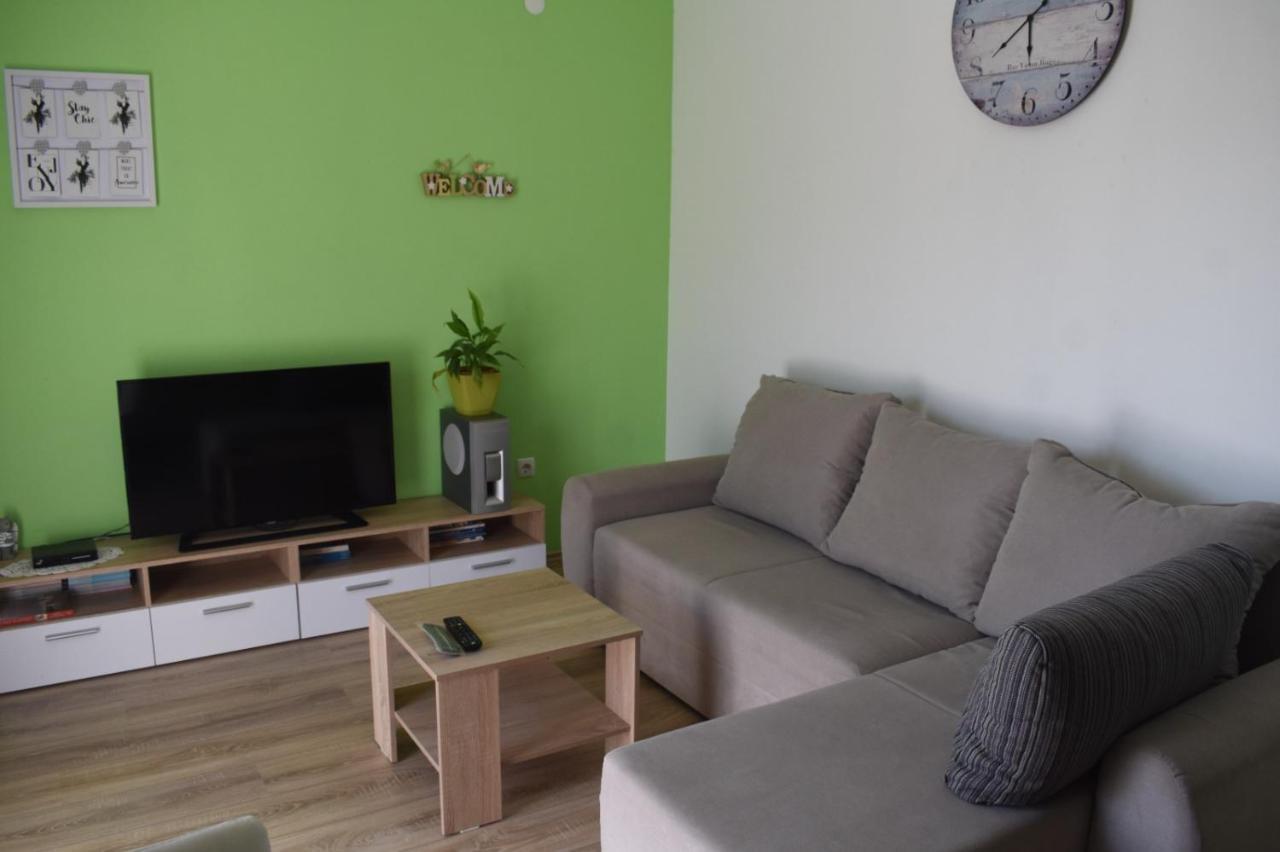 Apartmani Tomljenovic Senj  Esterno foto