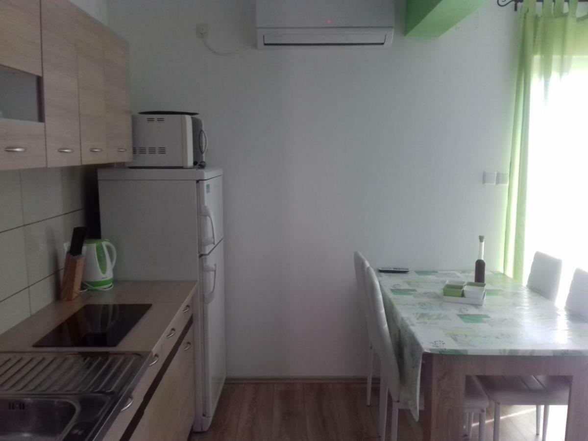 Apartmani Tomljenovic Senj  Esterno foto